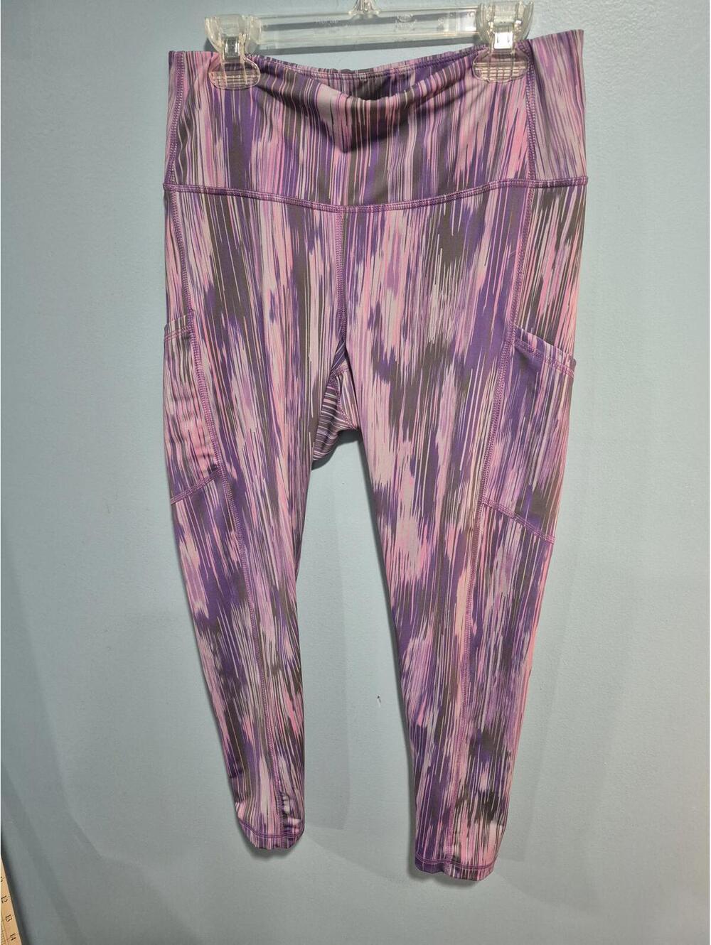 Zella Women's Medium Purple and Pink Patterned Leggings